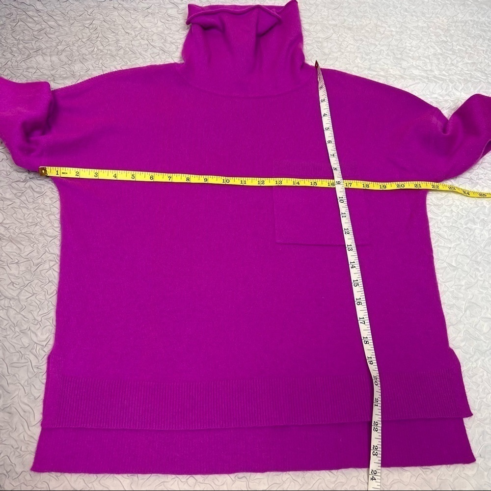 Vineyard Vines Roll Neck Pocket Sweater - Picture 4 of 7